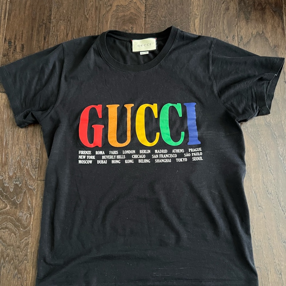 Gucci Black Tee with Colorful Logo (Tokyo)